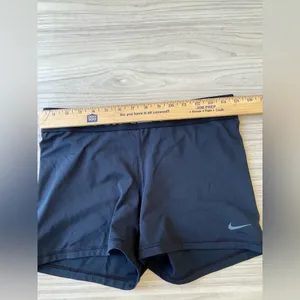Nike Pro Women's Dark Gray Athletic Shorts thumbnail 3