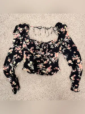 Free People NWT Hillary Top Floral Milkmaid Puff Sleeve Lace Up Crop Top‎ XS thumbnail 2