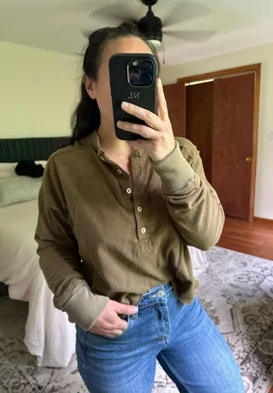 Universal Threads Long Sleeve Crop Top thumbnail 1