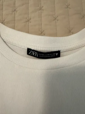 ZARA White Flutter Sleeve Crop Top thumbnail 2