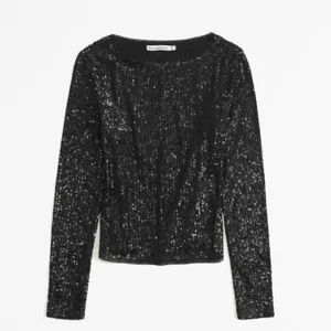 Abercrombie & Fitch Long-Sleeve Sequin Boatneck Top in Black- S thumbnail 2
