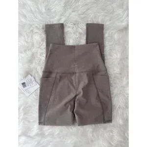 Beyond Yoga Out Of Pocket High Waisted Midi Leggings Oyster Heather Size XXS thumbnail 4