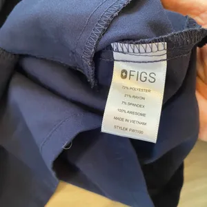 FIGS Navy Blue Casma Top Zamora Jogger Scrub Set Women's size XS / Small Petite thumbnail 5