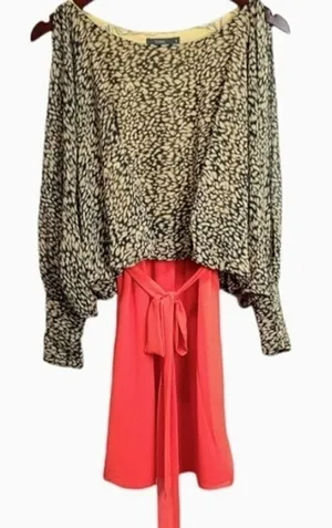 THML Blouson‎ Midi Open Shoulder Dress Size Medium thumbnail 1
