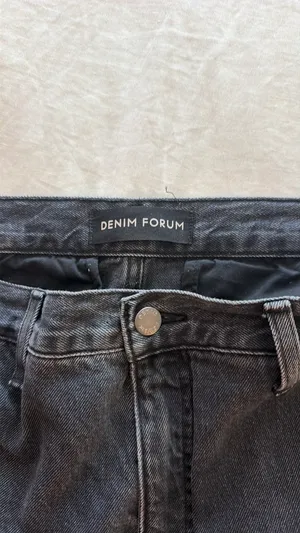 The Denim Forum aritzia the 90’s Millie hi-rise Cargo thumbnail 5