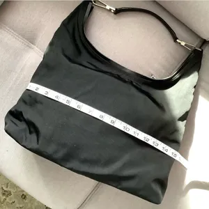 Authentic GUCCI hobo bag 🌹🌹🌹 thumbnail 9