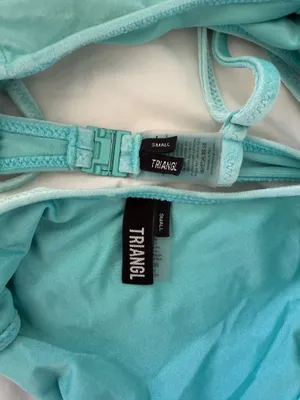 Triangl Bikini thumbnail 3