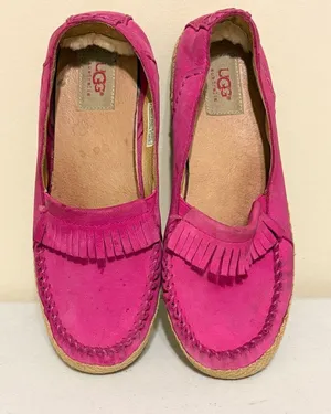 UGG Australia Women's Marrah Hot Pink Leather Suede Moccasin Flats Size 8 thumbnail 1