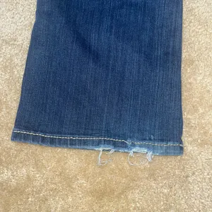 Ariat Womens Jeans Size 28L Dark Wash Embroidered Bootcut Western Denim thumbnail 6