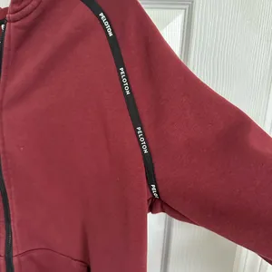 Peloton zip sweatshirt size small - ‎ EUC thumbnail 3