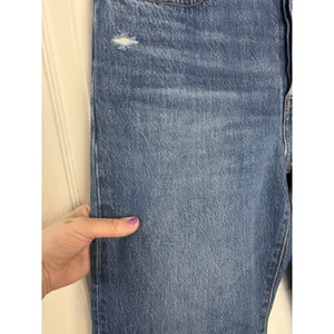 Levi’s Women's 501 Medium Wash Jeans Button Fly 27X28 Classic Straight thumbnail 9