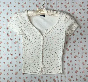 Brandy Melville Floral Top thumbnail 1