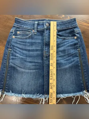 American eagle high rise mini skirt. Next level stretch. Zipper slits. Size 00 thumbnail 8