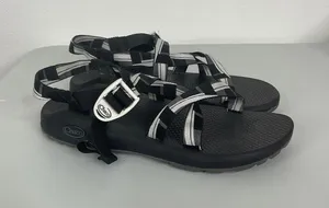 Chacos Z1 Classic Sandals Womens 10 Black White Geometric Straps JCH108012 thumbnail 1