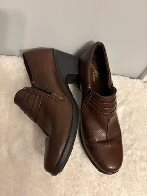 Easy Street Comfort Wave Slip-On Sz.9.5 thumbnail 3