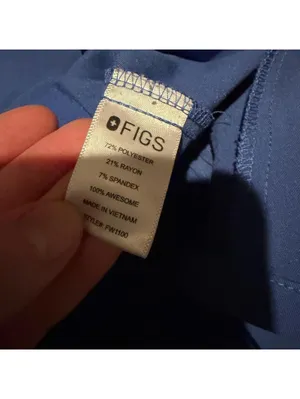Figs Casma 3 Pocket Scrub Top XS in Denim Blue thumbnail 5