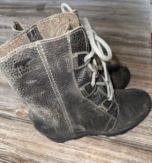 Sorel Gray boots Leather Lace Up wedge 8.5 thumbnail 1