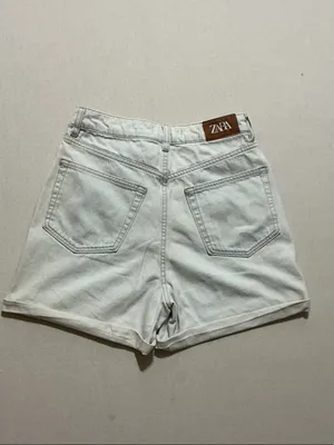 Zara Off-White High-Waist Rolled Denim Shorts light blue thumbnail 3