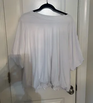 Old Navy Active Bubble Top thumbnail 1