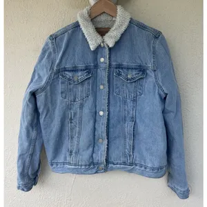 Levi's Signature Gold Sherpa Trucker Jacket Chore Barn Size XL Blue Denim thumbnail 1