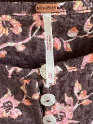 Like New Free People Tilly Brown Floral Crop Top Size XS Retail $78.00 thumbnail 4