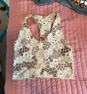 tank top thumbnail 1