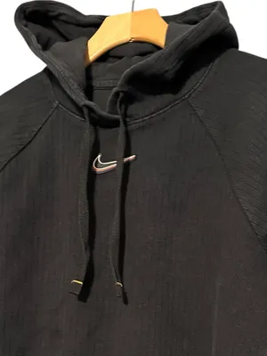 Nike Women’s Size M Black Multicolor Sleeve Graphics Cropped Hoodie Sweatshirts thumbnail 2