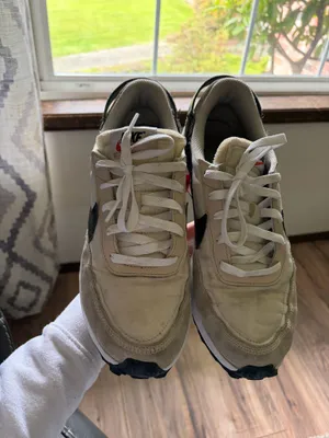 Nike Waffle Debut Sneakers thumbnail 2