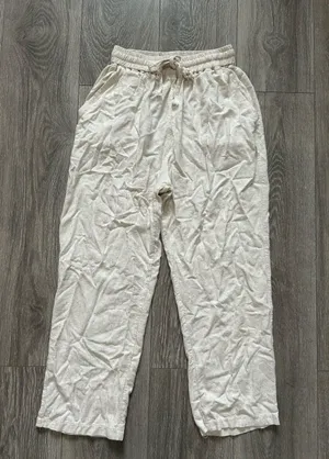 Basic Editions Beige Linen Straight leg Pants Size Medium thumbnail 1