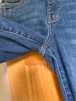KUT from the Kloth Kelsey Fab Ab Ankle Flare Jeans Blue Denim Women’s 8P Petite thumbnail 3