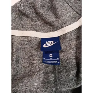 Vintage Nike Hooded‎ Full Zip Light Weight Track Jacket size Medium Gray thumbnail 3