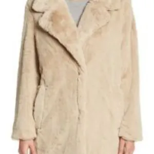 HP💝Lucky Brand Women’s Faux Fur Jacket in khaki size medium thumbnail 1