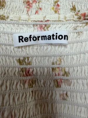 Reformation Ana Ruffled Floral Blouse in Mildred size 6 $148 thumbnail 11