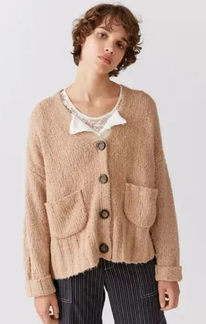 Urban Outfitters Women’s Slouchy Tan Button Front‎ Cardigan w/Pockets Size Med thumbnail 1
