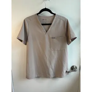 FIGS Catarina One-Pocket Scrub Top Medium‎ hospital workwear nurse layered thumbnail 2