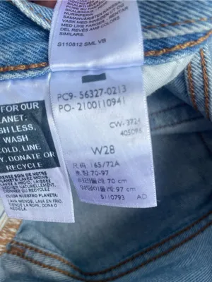 Levi’s 501 High Rise Shorts, Size 28 thumbnail 5