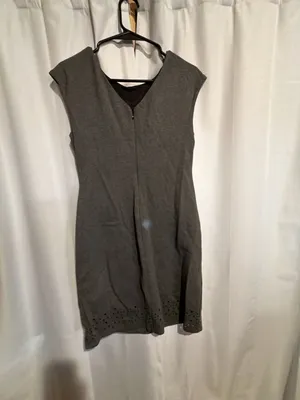 Banana Republic Laser Cut Ponte Sheath Dress Petite Size 4 Gray Sleeveless thumbnail 2