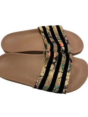 Cute Women’s Slide Sandals in Taupe with Snake-Print Straps thumbnail 4