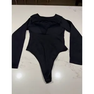NEW Black Ribbed Bodysuit Ribbed Cut Out Long Sleeve L thumbnail 4