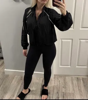 Lululemon Windbreaker thumbnail 4