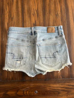 American Eagle Outfitters thumbnail 2