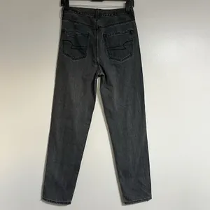 American Eagle High Rise Black Mom Jeans Women's‎ Size 2 Distressed thumbnail 9