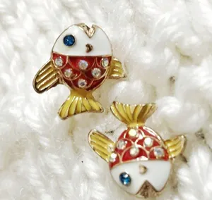 Icing MERMAIDMERCHANT Boutique Nautical Jeweled Fish Enameled Stud Earrings thumbnail 6