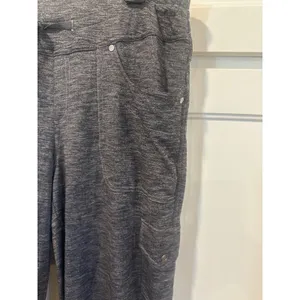 Kuhl Mova Straight Leg Pants Charcoal Athleisure Gray Cargo Hiking Women 12 Reg thumbnail 4