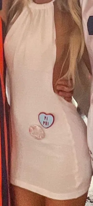 Backless White Dress Size XS thumbnail 2
