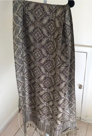 Cashmere EUC Women's Gold Black Scarf from Prague 90% Cashmere 10% Silk thumbnail 1