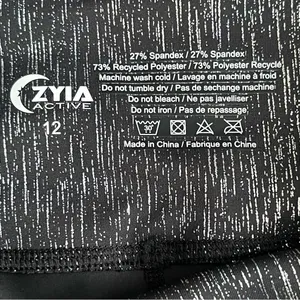 Zyia Active Black Vertical Mirage Light and Tight High Rise 7/8 Leggings Size 12 thumbnail 11