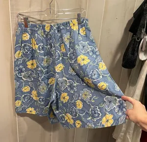 Cute flowy pull on grannycore mom shorts pockets bermuda Blue Size 14 thumbnail 1