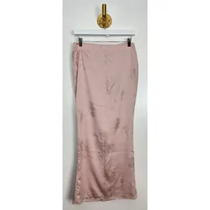 HOUSE OF CB Luisette Floral Satin Midi Skirt in Pink Metallic Size Small thumbnail 6