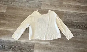 BDG Urban Outfitters Sz L Woman’s Sweater w Pizza Slice Design Cute! thumbnail 5